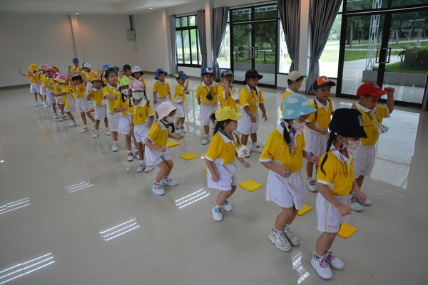 โรงเรียนปรีชานุศาสน์
